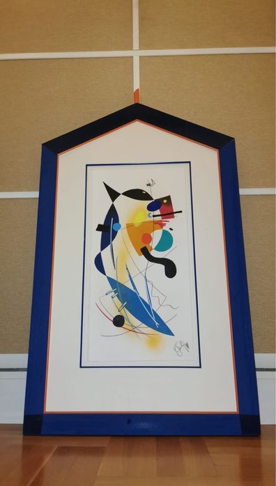 Картина абстрактна сюрреалистична в синя рамка ръчно изработена хартия