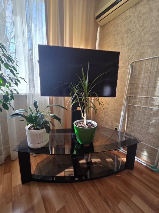 Подставка под телевизор