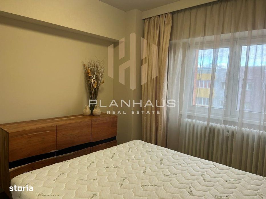 Apartament 2 camere ,B-dul Traian zona Pizza Plus