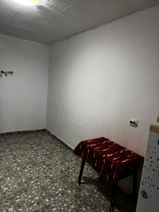 Vând garsoniera Iacob Andrei Ferentari