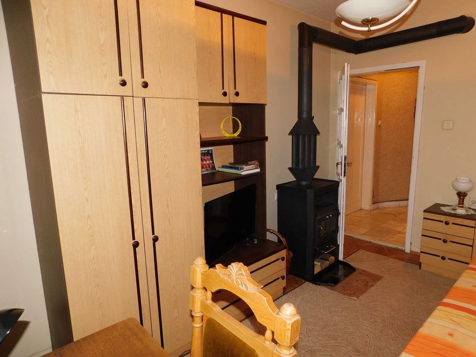 4-стаен апартамент с ГАРАЖ, Център, Търговище, 98 кв.м.