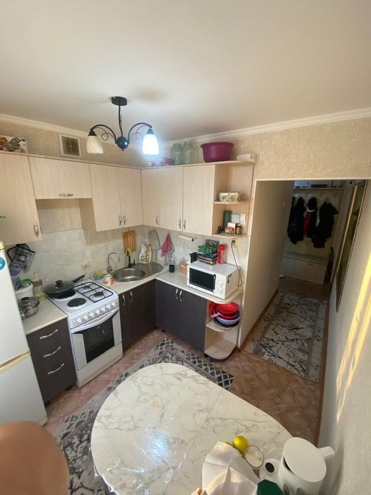 Продам 2 комнатную квартиру