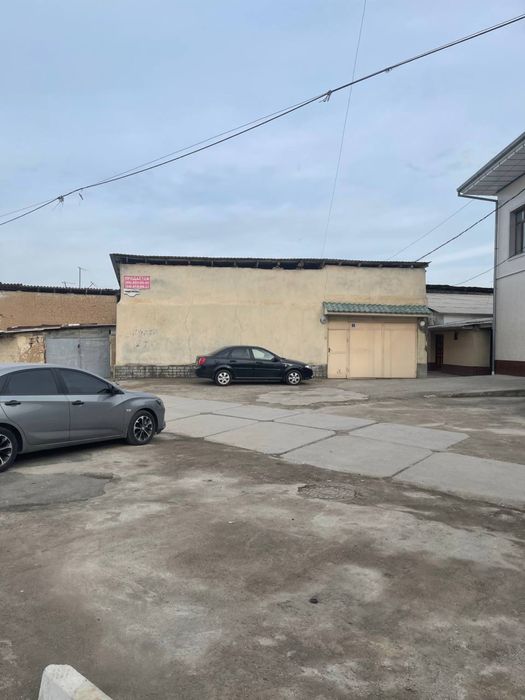 Олмазор т. Фаробий коча юзи 1линада 3,6сотих нежилой(жилой) учун жой