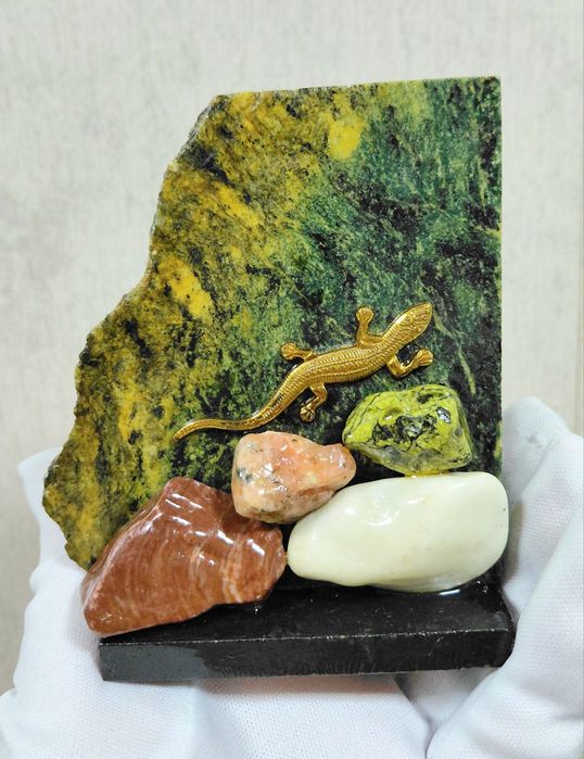 Статуэтки. Фигурки. Из Натуральных Камней