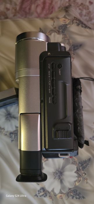 SONY Видеокамера CCD-TRV108E PAL