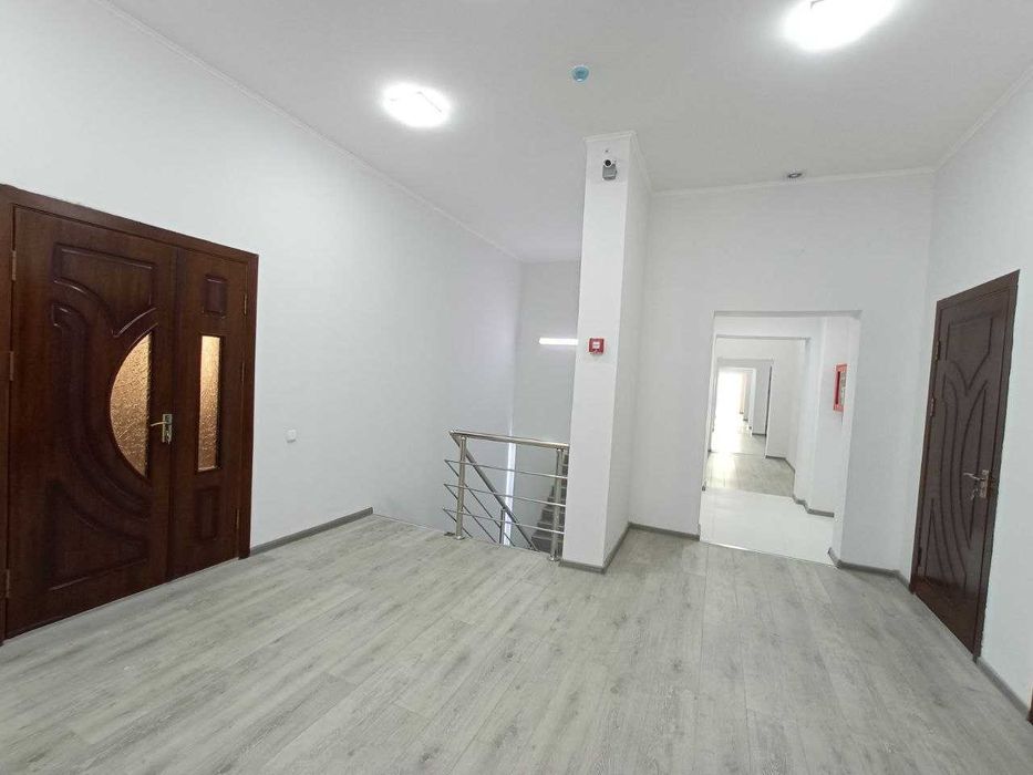 Продам Отдельно стоящее здание 1640м2 . Есть рассрочка