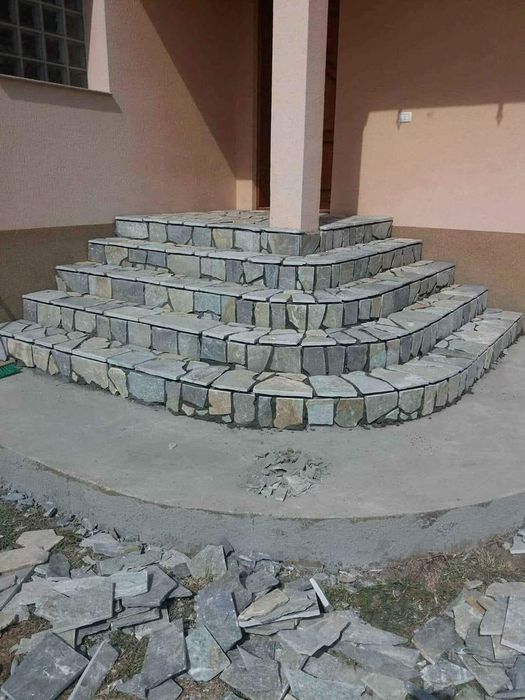 Vand si montez Piatră Naturală de Munte