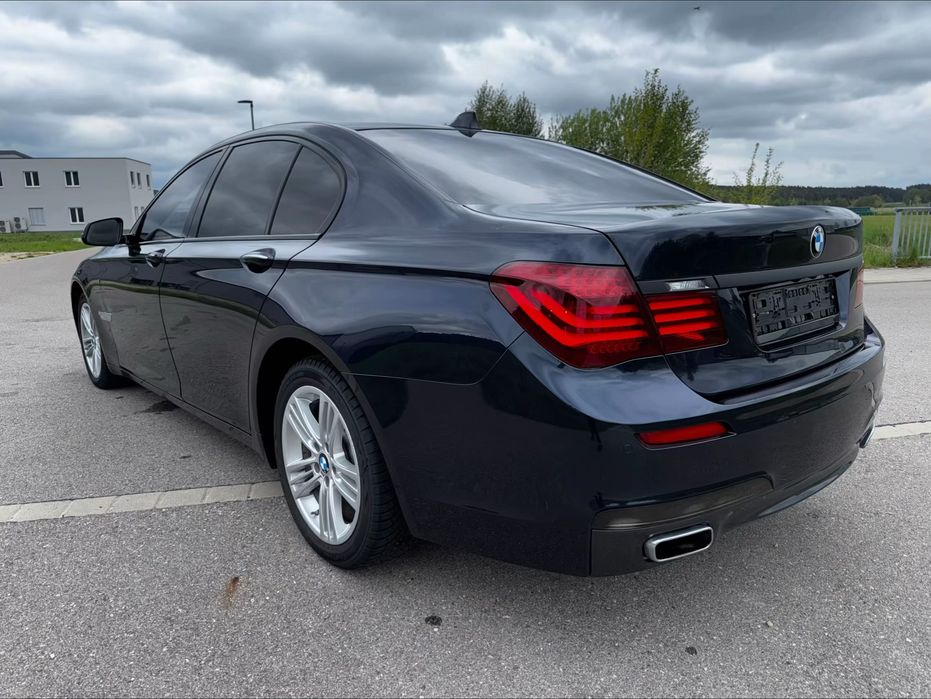 BMW 740 xdrive M schimb motoare foarte mari