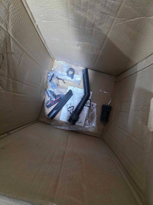 Makita VC2512L aspirator electric 1250 W | 25 l | Clasa praf: L | 230V