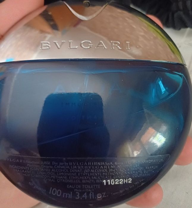 Продам мужской парфюм