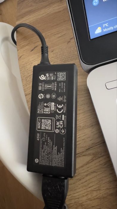 Laptop HP EliteBook Folio 1040 G3, i7, 8GB RAM, SSD 256GB, Full HD