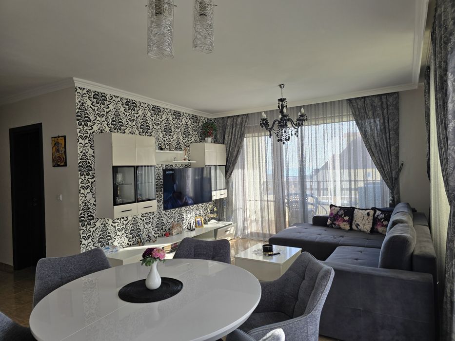 Продава се Тристаен апартамент в Свети Влас - 100 кв.м за 1173 €/кв.м - Снимка #3