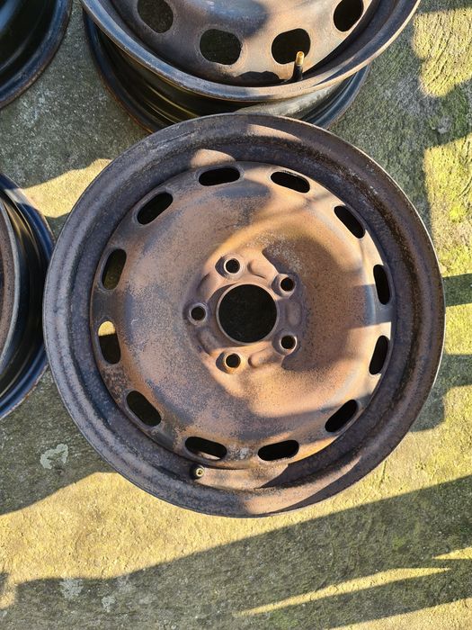 jante tabla R 15 ~ 5 x 108 ~ Ford Focus Fiesta Fusion