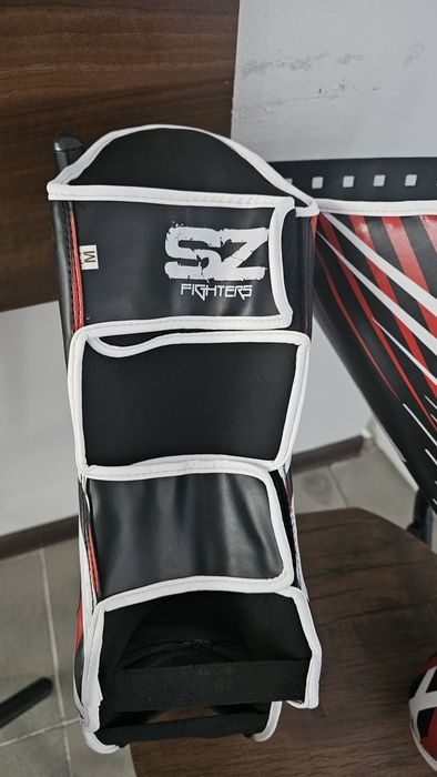 Протектори за крака - кикбокс и муай тай SZ M размер