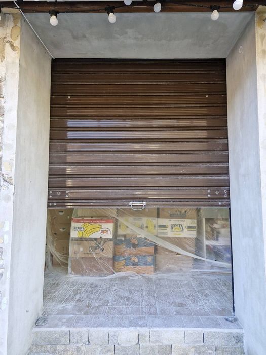 Ролетни щори за врати