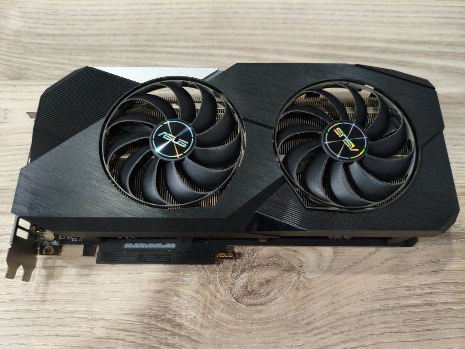 Видеокарта Asus AMD Radeon RX 6700XT 12gb