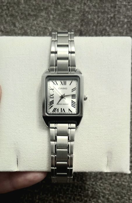 Женские наручные часы Casio