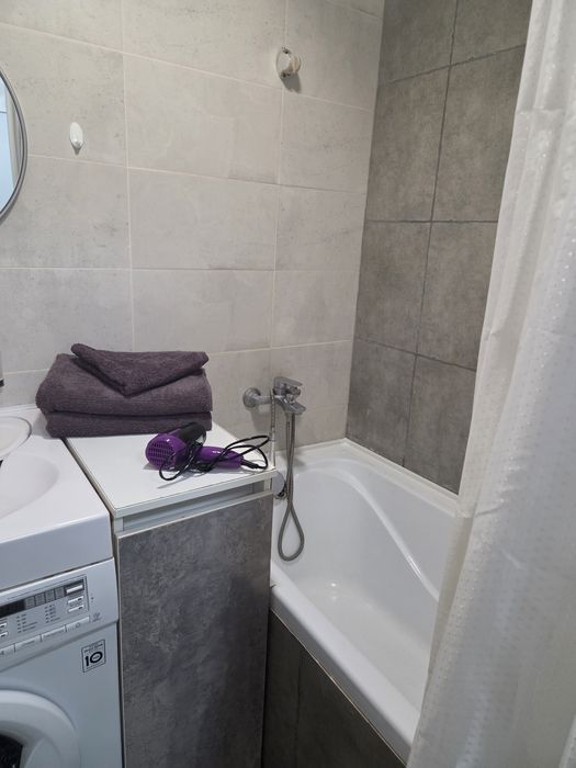 Сдам посуточно 1ком кв на 11 микрорайоне