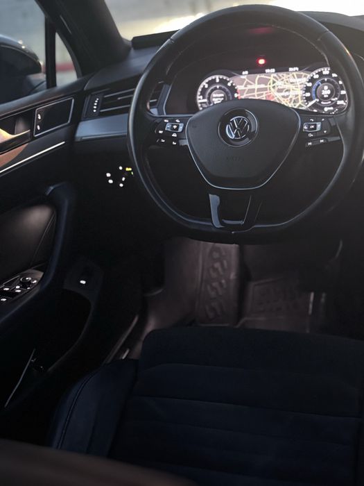 VOLKSWAGEN Passat 2019 — imagine 2