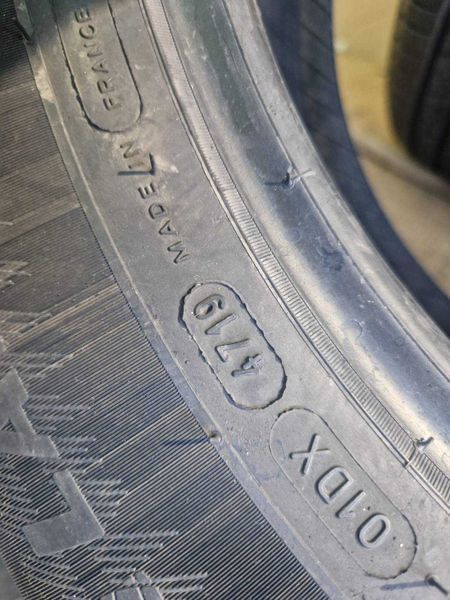 4 Michelin R17 235/60 
летни гуми DOT4719