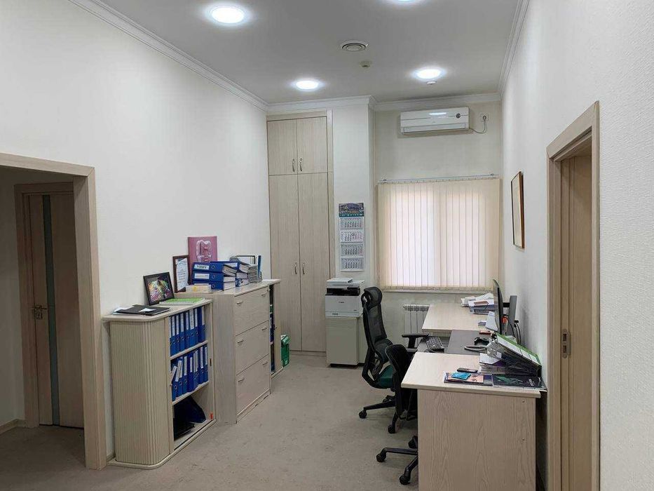 Сдается в аренду офис 1 линия Дружба Народов 220м2