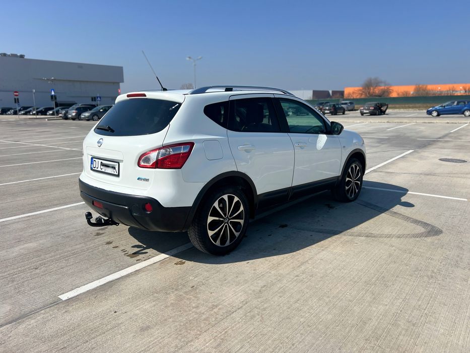 Nissan Qashqai / 2012 / 1.6 diesel /130 CP / Plafon Panoramic