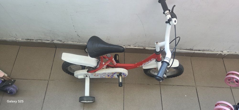 Bicicleta copii cu roti ajutatoare