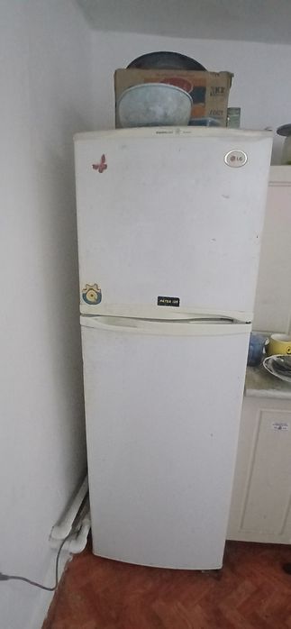 Холодилник   Стиралныи машина  Газовыи плита Телевизор