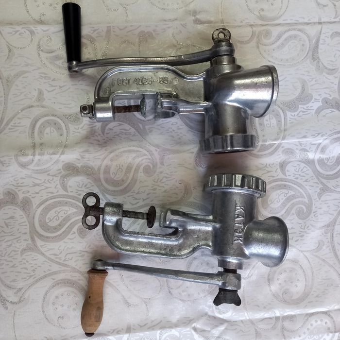 Мясорубки ручные  СССР