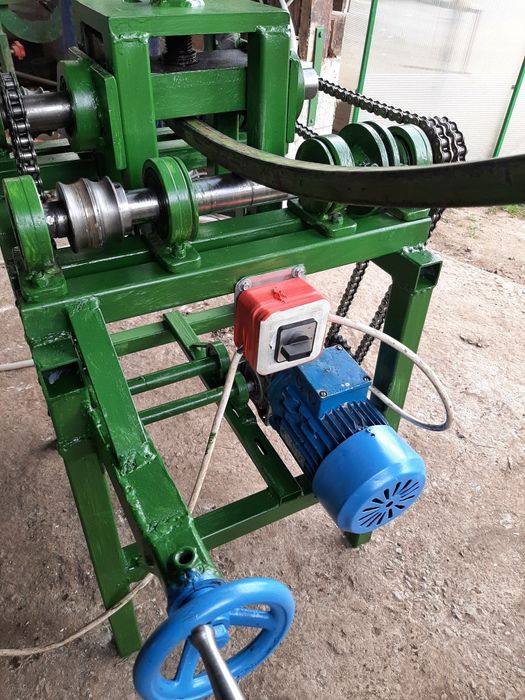 Mașină de roluit țevi, profile pentru solarii copertine