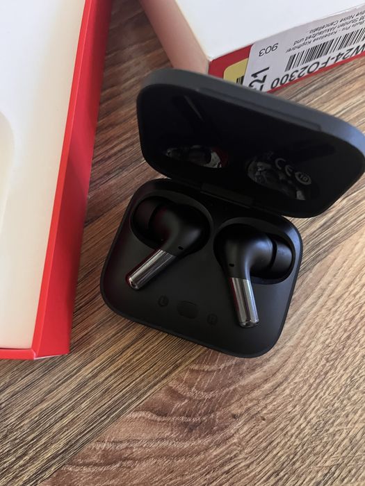 Слушалки OnePlus Buds Pro E503A