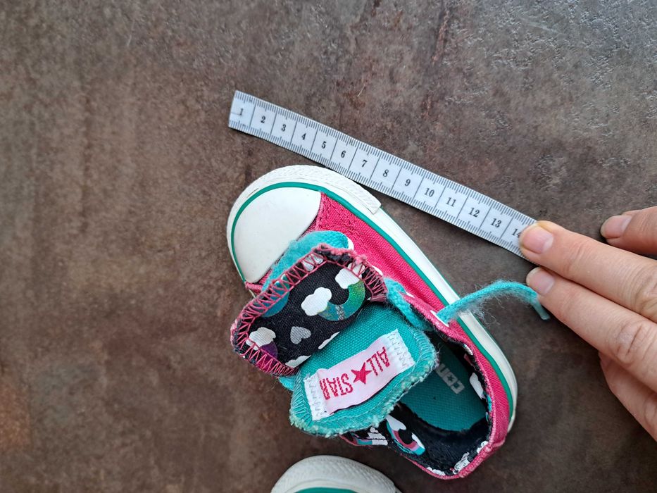 детски кецове,бебешки спортни обувки,гуменки маратонки Converse,ном.21