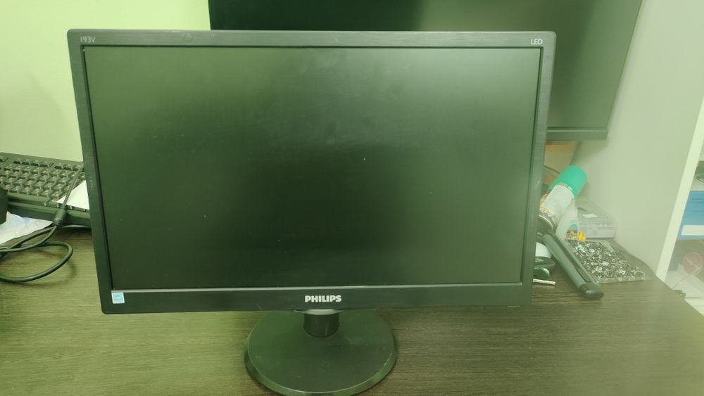 Мониторы 22". 20". 19". 17"