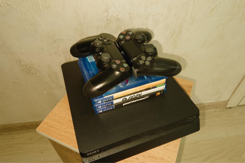 Playstation 4 1Тб