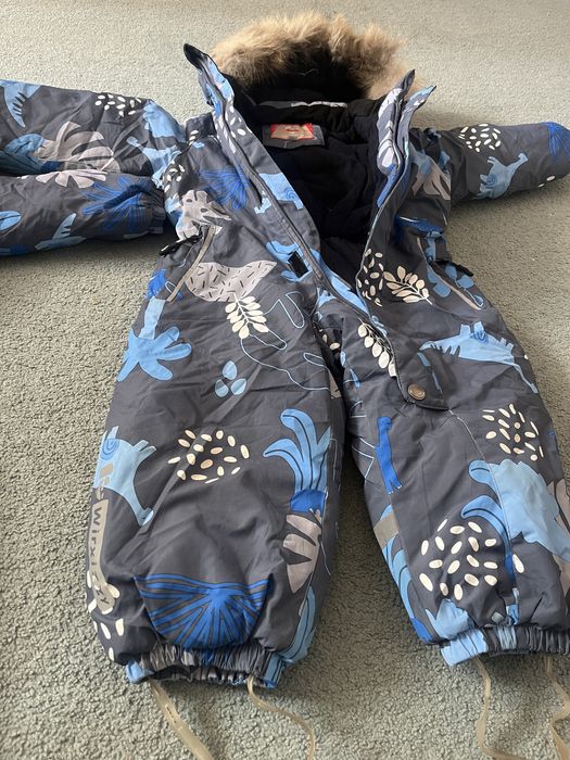 Продам детскии комбинезон