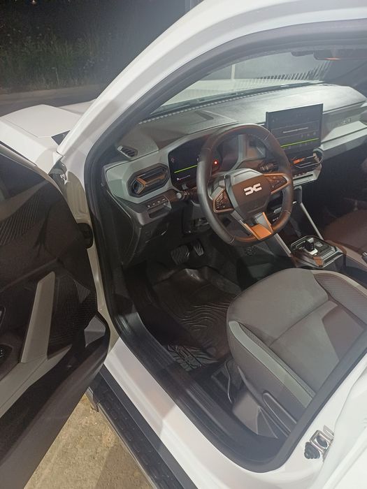 Dacia Duster 2025