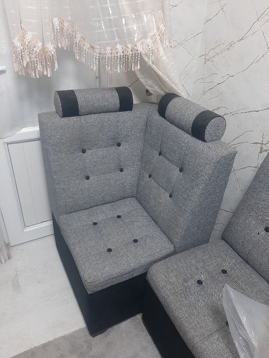 Кухонный уголок .