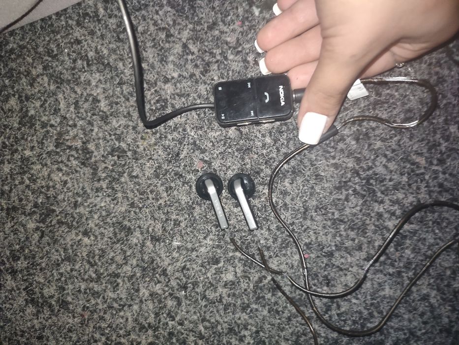 Telefon la mâna a doua funcțional