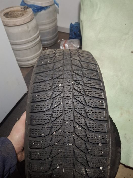 Продам шины срочно