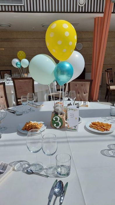 Decoratiuni botez Panou foto Aranjamente mese Baloane