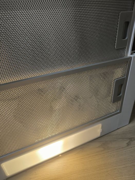 Встраиваемая вытяжка Hansa