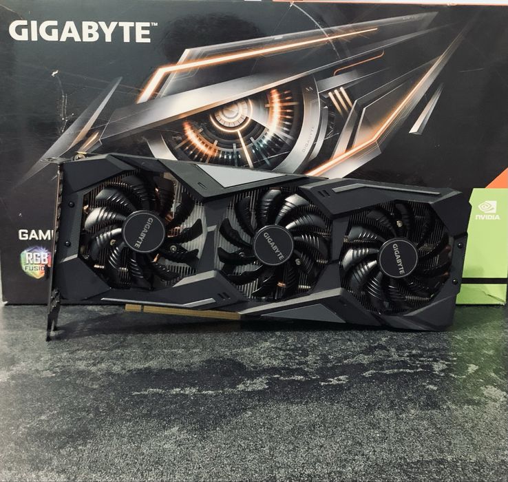 Мощная игровая видеокарта Gigabyte RTX 2070 8Gb идеал!