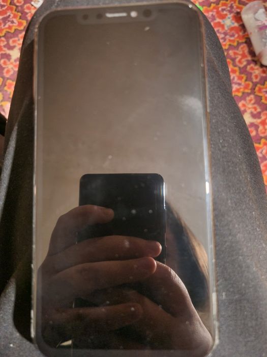 Продаётся IPhone XR
