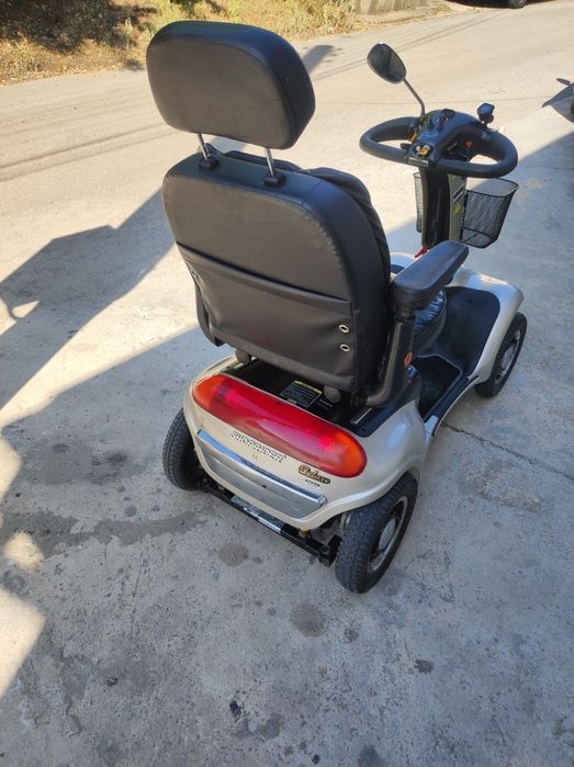 Електрическа четириколка