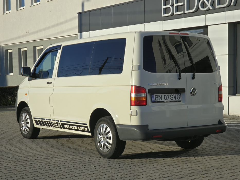 VOLKSWAGEN Transporter 2008 — imagine 3