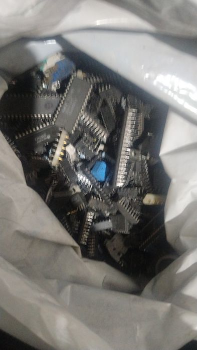 Продам микросхемы гдр