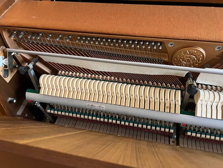 Акустично пиано KAWAI