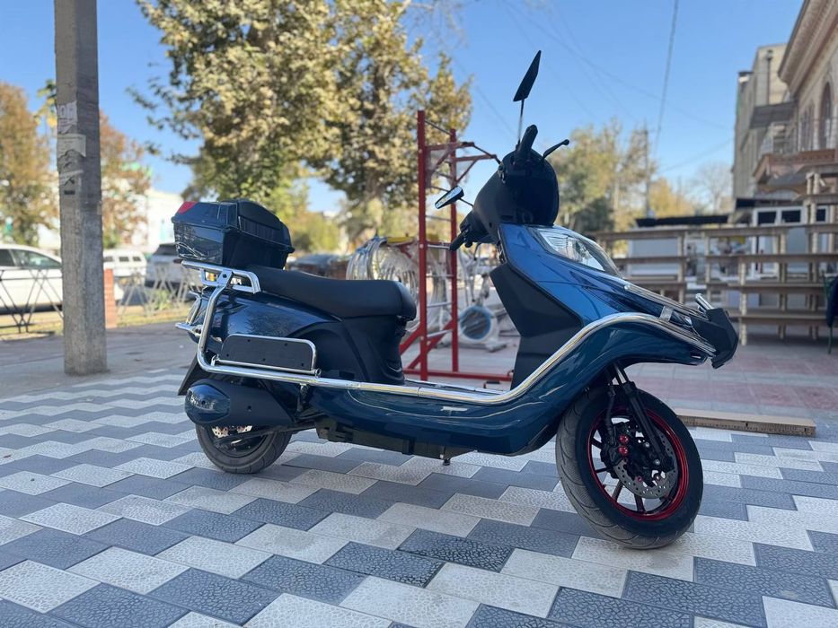 E-scooter electric