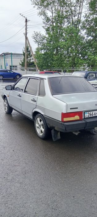 Ваз 21099 инжектор 2002год