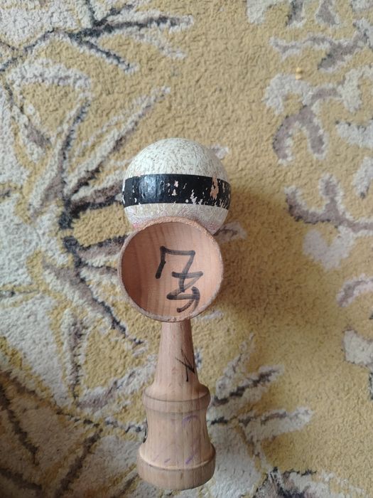 Kendama ken okendama tama strogo